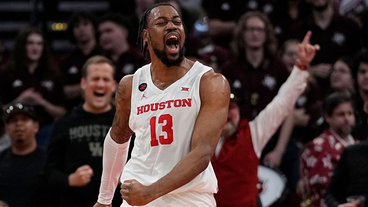 College shop basketball houston